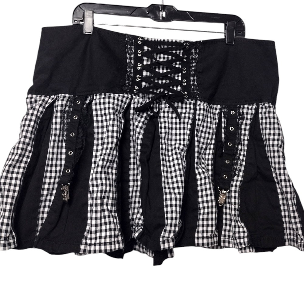 Tripp NYC Bo Peep Pleated Garter Skirt